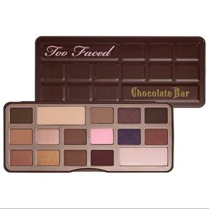 Two Faced Chocolate Bar Pallet